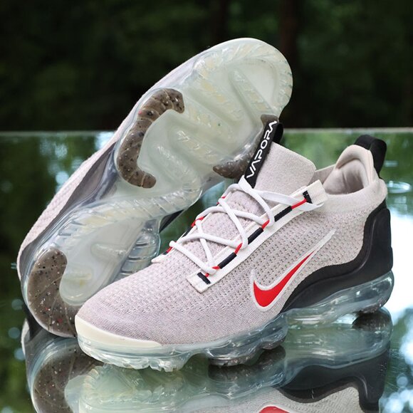 Nike Air VaporMax Flyknit 2021 Size 10 - Picture 6 of 14